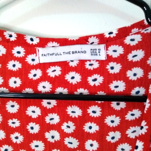 Faithful the Brand Danica Red Floral Wrap Top, size Large - Picture 8 of 11